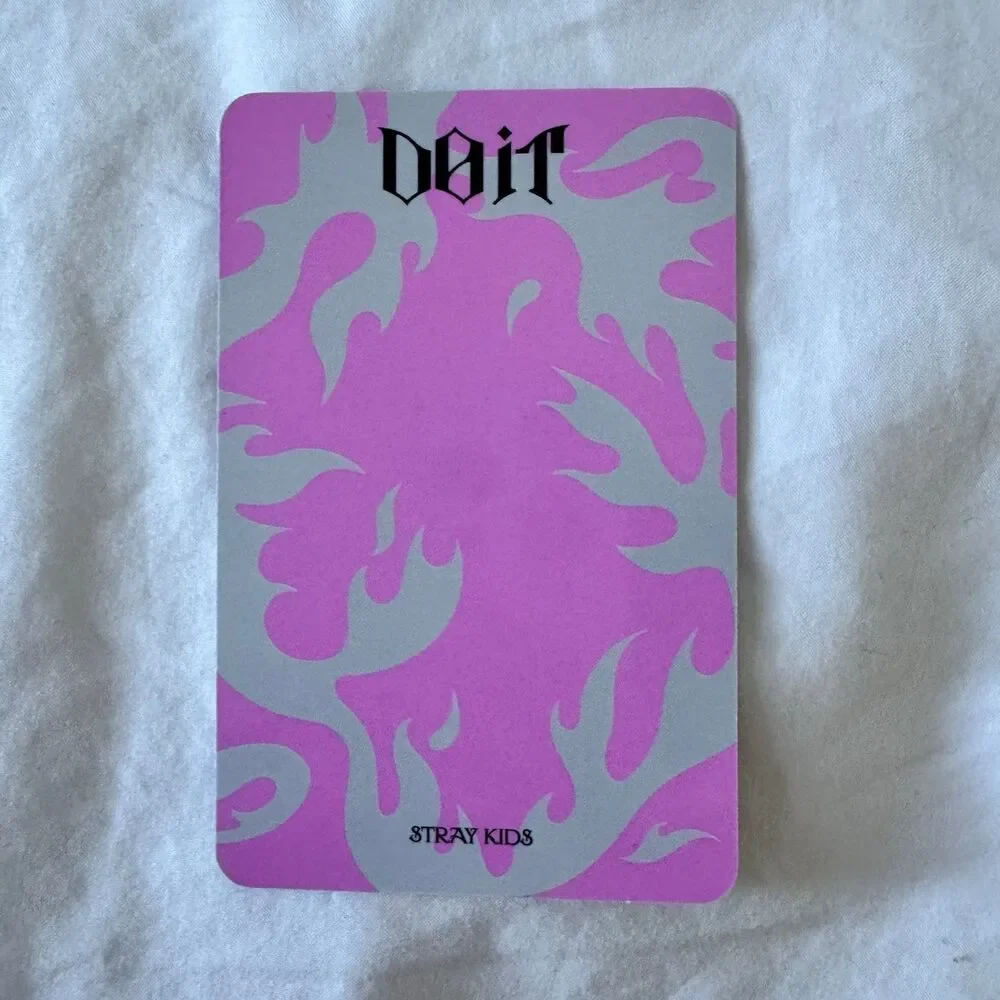 Stray Kids Hyunjin Do It photocard It Version pink